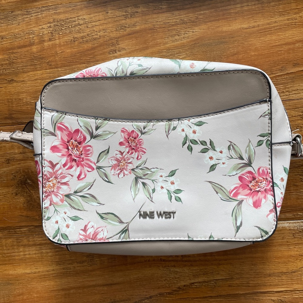 Nine West floral purse